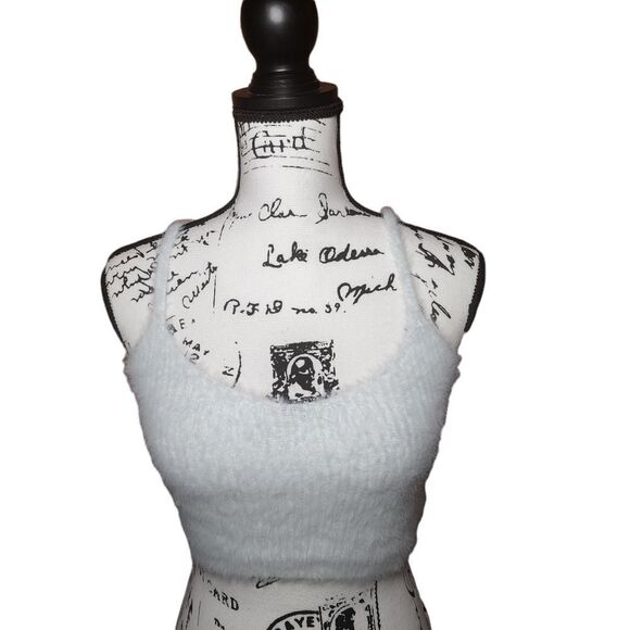 Wild Fable y2k style fuzzy Baby Blue Crop Tank Top small - Picture 6 of 9